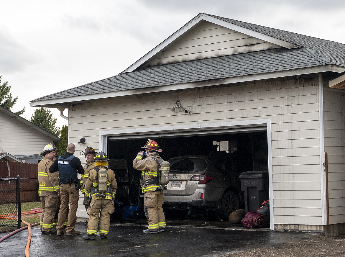 Firefighters quickly knock down Columbia Falls house fire Daily Inter